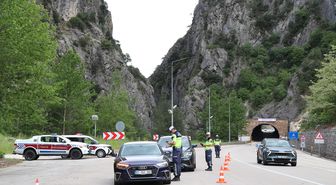 Yılda 14 milyon aracın geçtiği Isparta-Antalya kara yolunda tedbirler üst seviyede