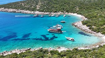 Bodrum'da bayram tatilinde koylarda da hareketlilik yaşanıyor