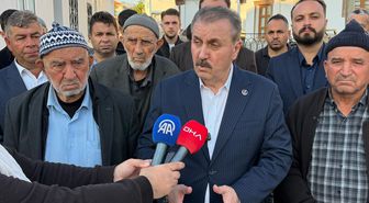 Destici: CHP'deki iç çekişmenin tarafı değiliz