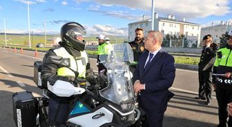 Kars Valisi Ziya Polat'tan bayram mesaisindeki polis ekiplerine ziyaret