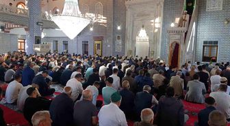 Şanlıurfa'da bayram namazı coşkusu
