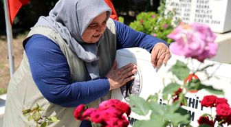 Adana'da şehit ailelerinin buruk bayramı: 'Bayram bize yok'