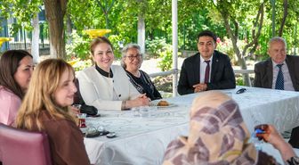 AK Parti Edirne İl Başkanı İba'dan huzurevi sakinlerine bayram ziyareti