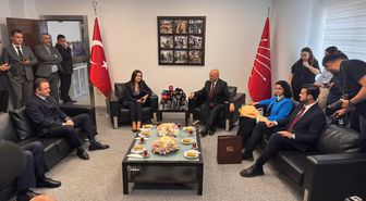 CHP ve AK Parti Heyetleri Bayramlaştı: 'Refah İçin Aynı Masada Oturabiliriz'