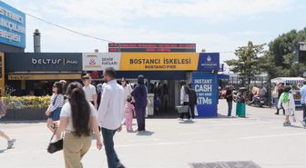 Kurban Bayramı'nda Adalara Yoğun İlgi: İskelelerde Uzun Kuyruklar Oluştu