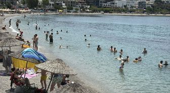 Bodrum'da Kurban Bayramı'nın İkinci Günü Sahillerde Yoğunluk Sürüyor
