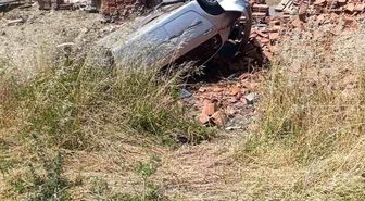 Hatay'da motosiklete çarpan otomobil takla attı: 1 ölü, 1 yaralı