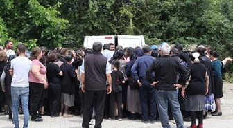 TDV, Gürcistan'ın Marneuli kentinde ihtiyaç sahiplerine kurban eti ulaştırdı