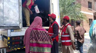 Türk Kızılay'ı Pakistan'da kurban hisse dağıtımına başladı