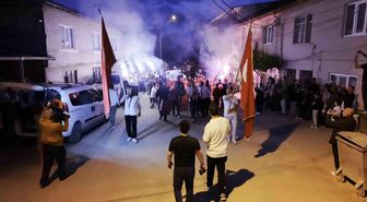 Bursa'da 157 yıllık 'deve eğlencesi' geleneği yaşatılıyor