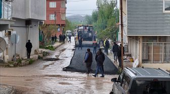 Büyükşehir Belediyesinden Sarız'da yol yapım ve onarım çalışması
