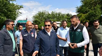 Doğu Akdeniz'de sağanak; caddeleri su bastı