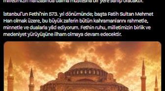 İletişim Başkanı Duran, İstanbul'un fethinin 573'üncü yıl dönümünü kutladı