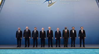 Kazakistan'da Avrasya Ekonomik Birliği üye ve gözlemci ülke liderleri toplandı