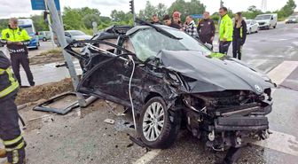 Sakarya'da otomobil, minibüs ve tır çarpıştı: 4'ü ağır 6 yaralı