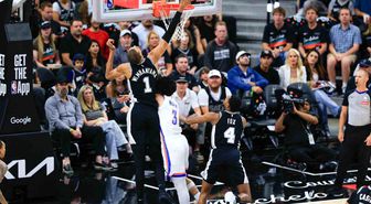 San Antonio Spurs, seriyi son maça taşıdı