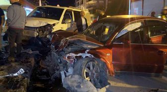 Alkollü sürücü 4 araca birden çarptı: 2 yaralı