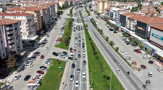 Çorum'da yollarda bayram dönüşü yoğunluğu