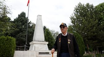 96 yaşındaki Kore gazisinden vatan sevgisi dersi