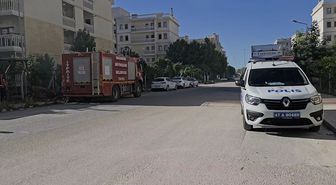 Nusaybin'de yangın çıkan odunluk kullanılamaz hale geldi