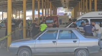 Otomobile silahlı saldırı: 1 ölü, 1 ağır yaralı