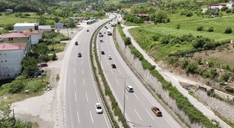 Samsun-Ankara kara yolunda bayram dönüşü yoğunluğu