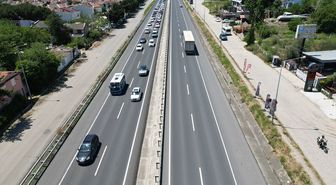 Tekirdağ-İstanbul yolunda bayram tatilinden dönüş yoğunluğu yaşanıyor