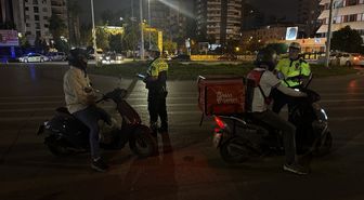 Adana'da trafik uygulamasında 126 sürücüye para cezası verildi