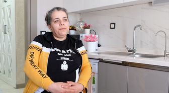 Bakan Kurum, Oğlaklı Deprem Konutları'nda yaşayan ailenin görüntülerini paylaştı