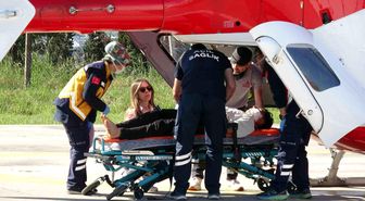 Baltayla odun keserken yaralanan çocuğun imdadına ambulans helikopter yetişti
