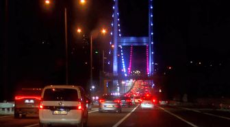 İstanbul’da bayram dönüşü: Köprülerde akıcı yoğunluk