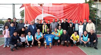 Simav'ın Gılmanlar köyünde voleybol şöleni