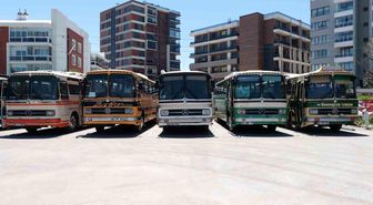 Türkiye'nin dört bir yanından gelen klasik otobüsler Eskişehir'de buluştu
