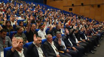 Amed Sportif Faaliyetler'de Nahit Eren yeniden başkanlığa seçildi