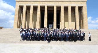 Aziz Yıldırım, Anıtkabir'i ziyaret etti