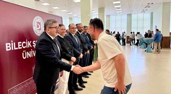 BŞEÜ'de bayramlaşma töreni