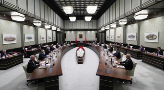 Cumhurbaşkanlığı Kabinesi Erdoğan'la Toplandı