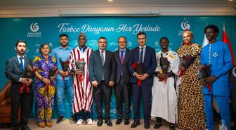 Gambiya'da YEE 'Gelin Tanış Olalım: Uluslararası Şiir Akşamı' etkinliği düzenledi