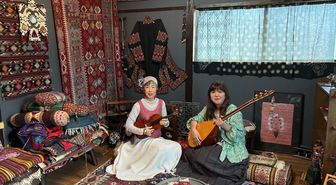 Japon 'Yakamoz Duo', Türk ezgilerini Uzak Doğu'ya taşıyor