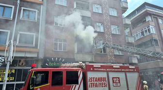 Şarjda unutulan telefon evde yangına neden oldu