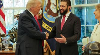Şara ile Trump telefonda görüştü: Gündemde Suriye'ye yönelik yaptırımlar var 