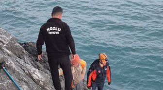 Zonguldak'ta kayalıklardan düşen balıkçı kurtarıldı