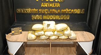 Antalya'da kargo yoluyla uyuşturucu sevkiyatına yönelik operasyonda 1 kişi tutuklandı