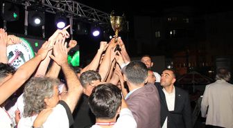 BAL'a yükselen Üzümlüspor'da şampiyonluk coşkusu
