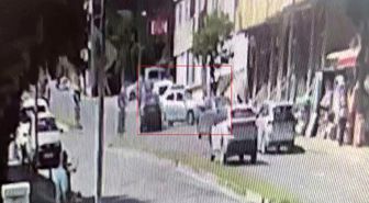 Büyükçekmece'de ehliyetsiz sürücü durağa daldı: 1 ağır yaralı