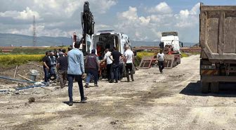 Çorum'da toprak altında kalan işçiyi arkadaşları kurtardı