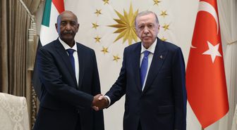 Cumhurbaşkanı Erdoğan, Sudan Egemenlik Konseyi Başkanı El Burhan ile Görüştü