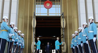 Erdoğan, Sudan lideri Burhan’ı Cumhurbaşkanlığı Külliyesi’nde ağırladı