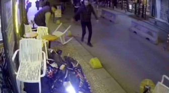 Eskişehir'in en sosyal sokaklarından birinde kaza ve gürültü eksik olmuyor
