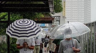 Japonya'yı Etkisi Altına Alan Jangmi Tayfunu, Okinawa'dan Kyushu Adası'na Yöneldi